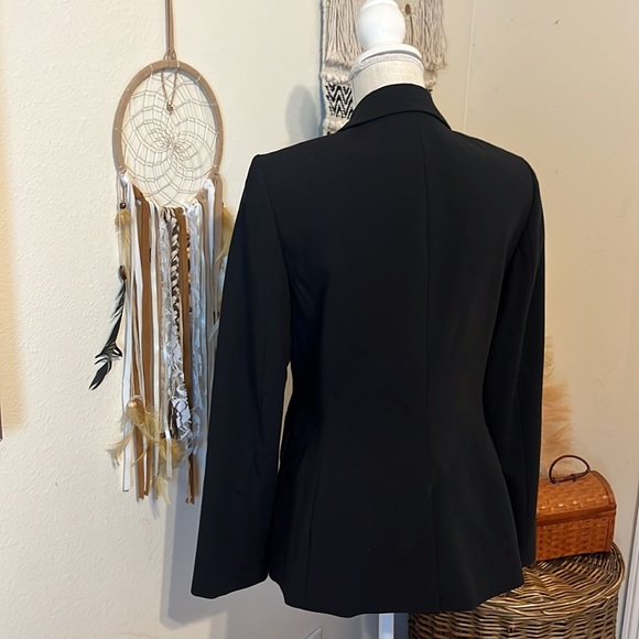 Black Women’s Stretch Blazer by Calvin Klein / Size 8 / Black Women’s Blazer - Picture 7 of 9